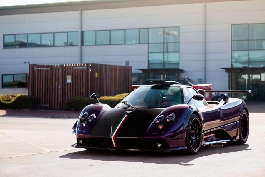  Pagani Zonda 760 RS 2012 года  (фото 1 из 7)